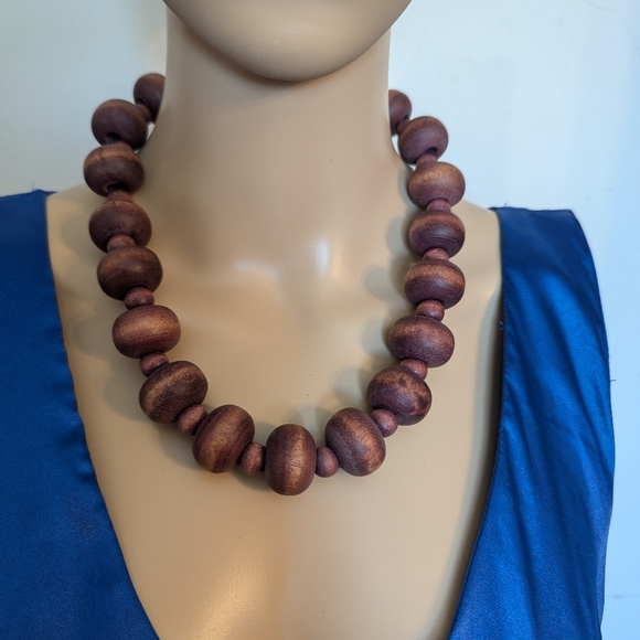 🌟3/$20🌟 Necklace - Picture 2 of 3